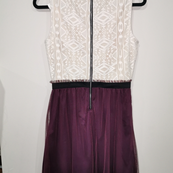 Mini Dress White and Purple - Picture 5 of 5